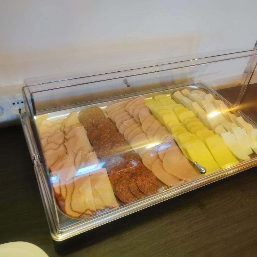 Pensiunea Rasnov Exteriör bild